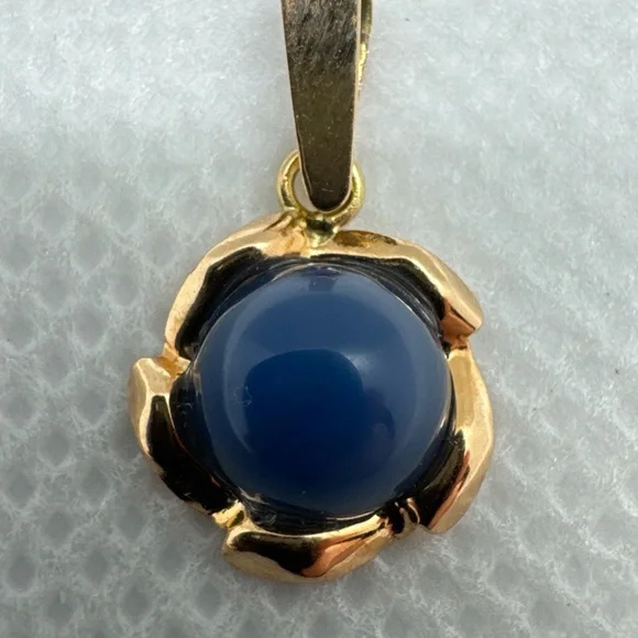 Vintage 14K Yellow Gold Blue Gemstone Accent Charm Pendant, Europe, Finland, 585 - Picture 6 of 11